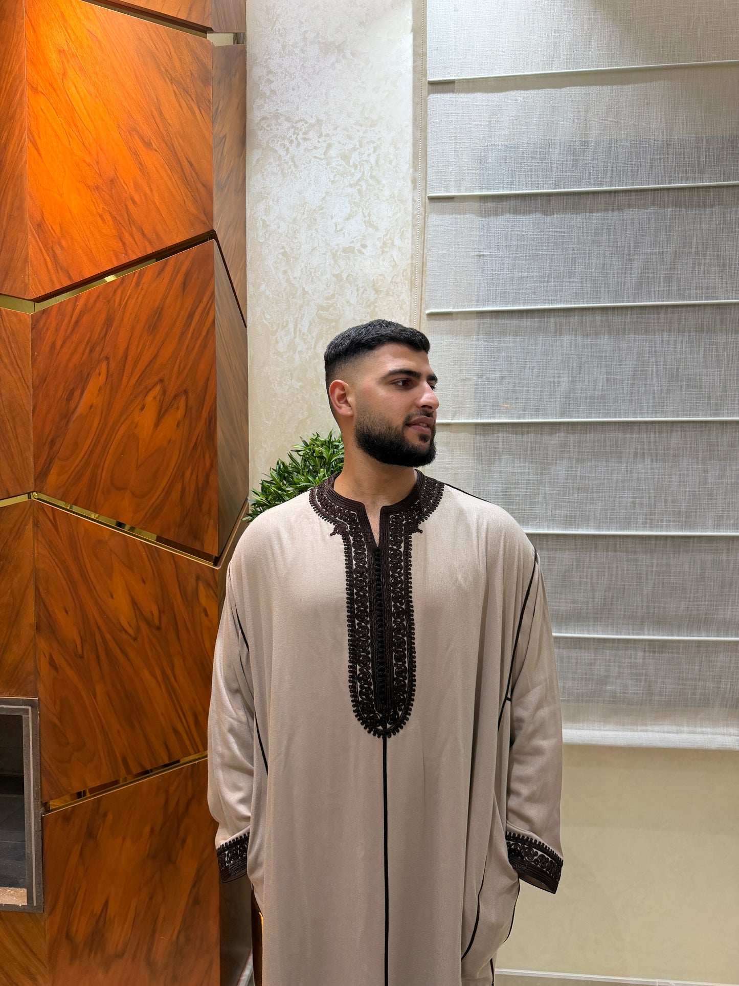 Caftan Royal Marron – 4 Fils Mlifa Extra